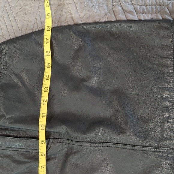 Vintage Express leather mini skirt 4/6 - Picture 9 of 11